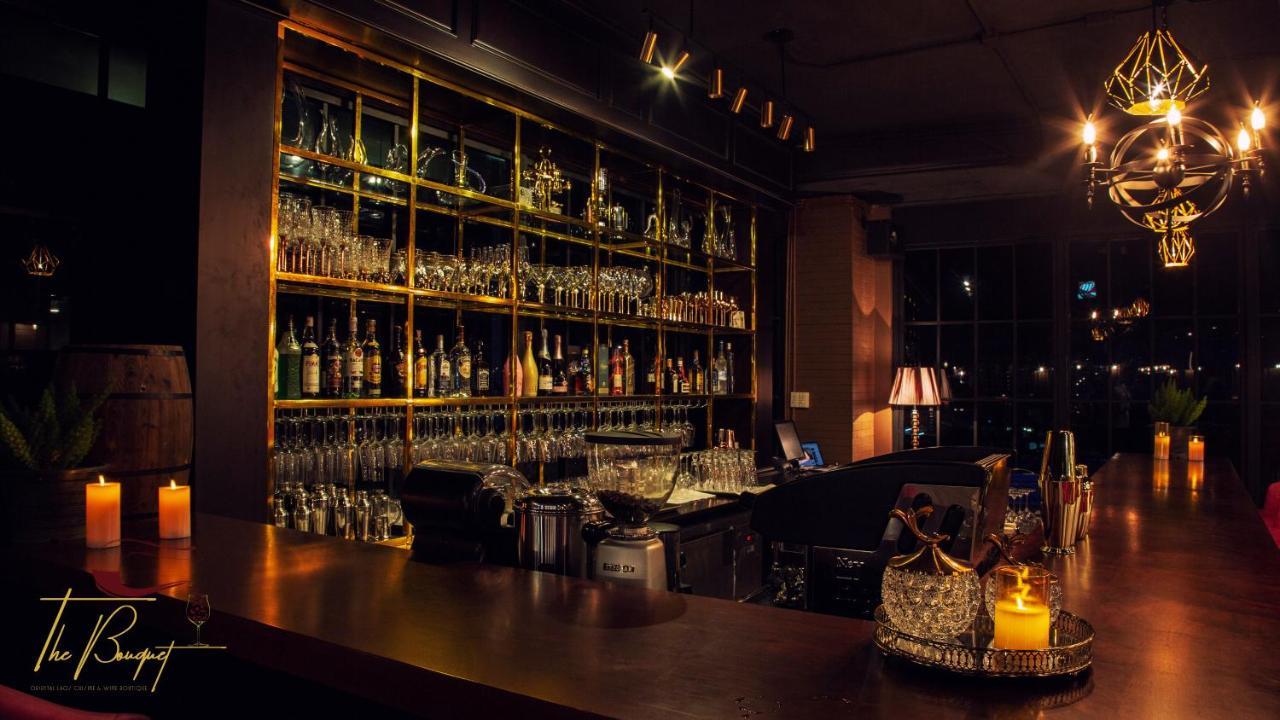 Vanhseng Boutique Vientiane Hotel Bagian luar foto